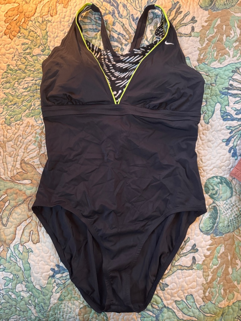 NWOT Nike Black One-Piece Swimsuit